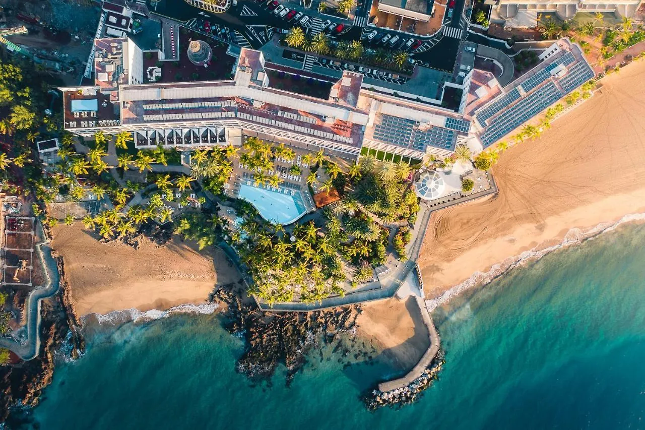 Hotel Fariones location